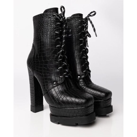 Azalea Wang Dolls Kill Ankle Boots NWOB Black Vegan Crocodile Heels Size 11 - Picture 2 of 9